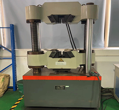 Microcomputer-screen-universal-experimental-machine